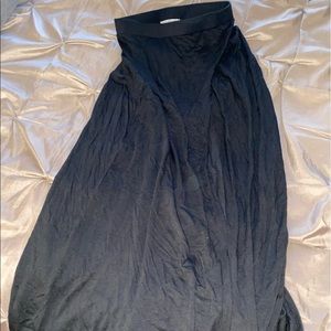 black maxi skirt with slit